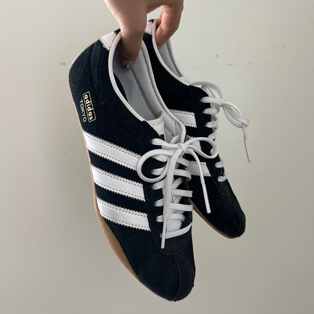 Adidas Tokyo Women’s 8